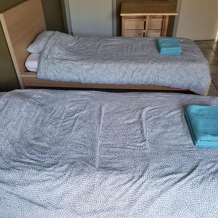 Logies Waasland Hotel Sint-Niklaas Bagian luar foto