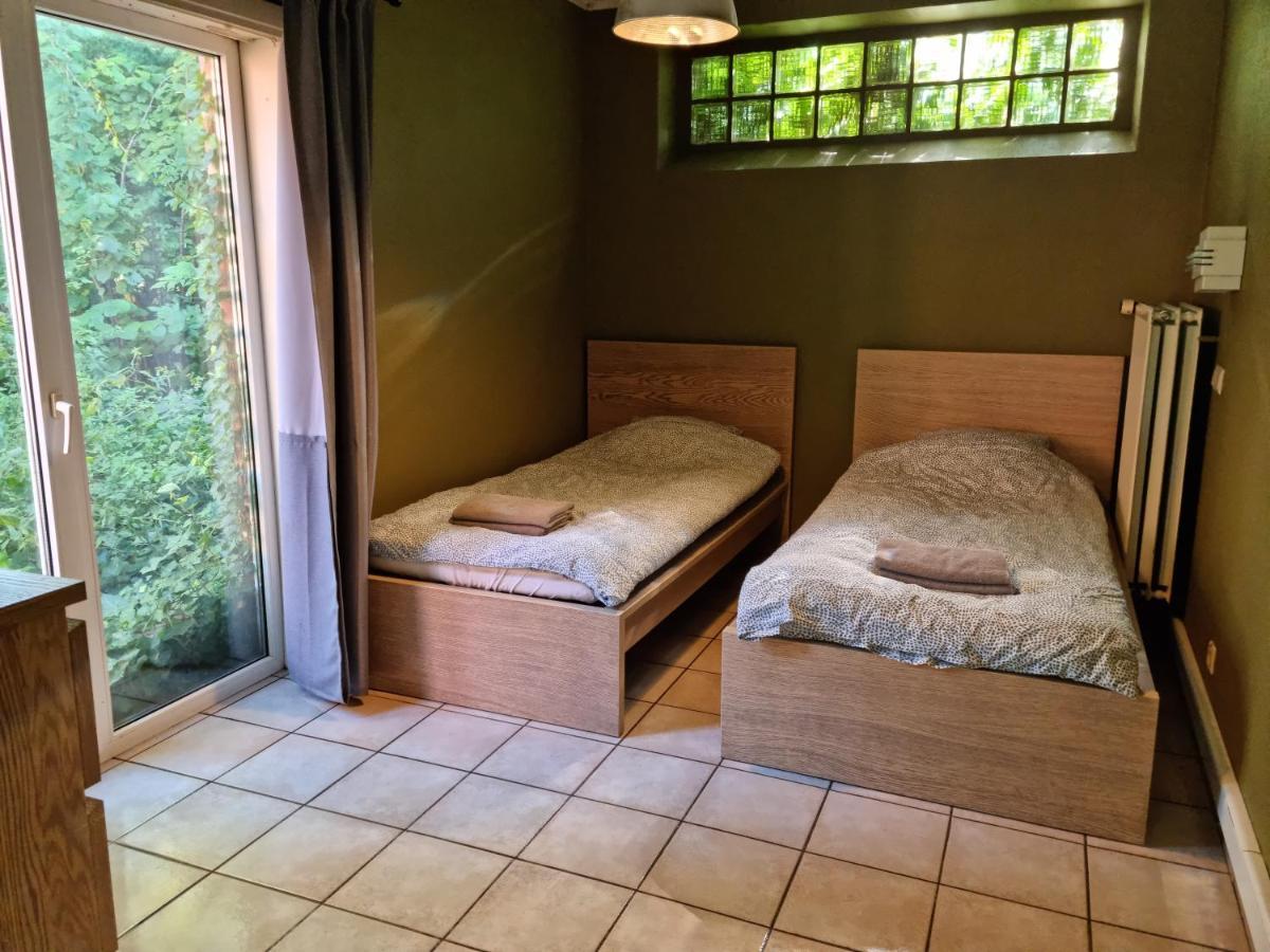 Logies Waasland Hotel Sint-Niklaas Bagian luar foto