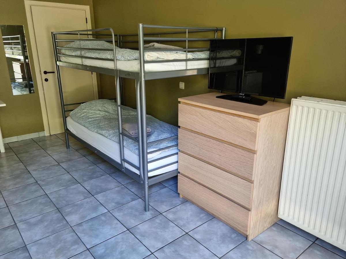 Logies Waasland Hotel Sint-Niklaas Bagian luar foto