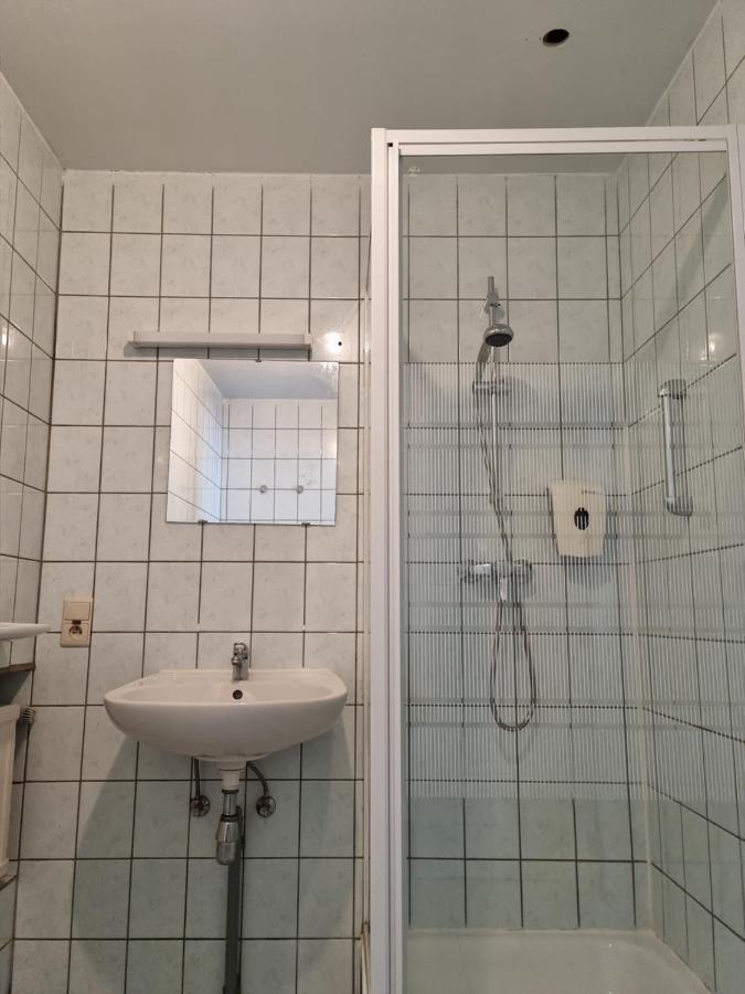 Logies Waasland Hotel Sint-Niklaas Bagian luar foto