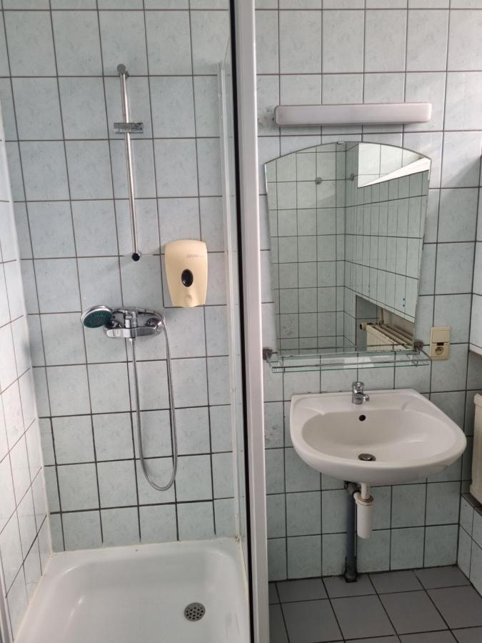 Logies Waasland Hotel Sint-Niklaas Bagian luar foto