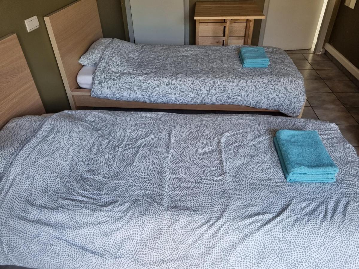 Logies Waasland Hotel Sint-Niklaas Bagian luar foto